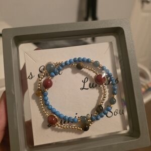 Elegant Beaded Bracelet with Gold Accents